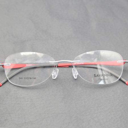 SAVANNA Air Red